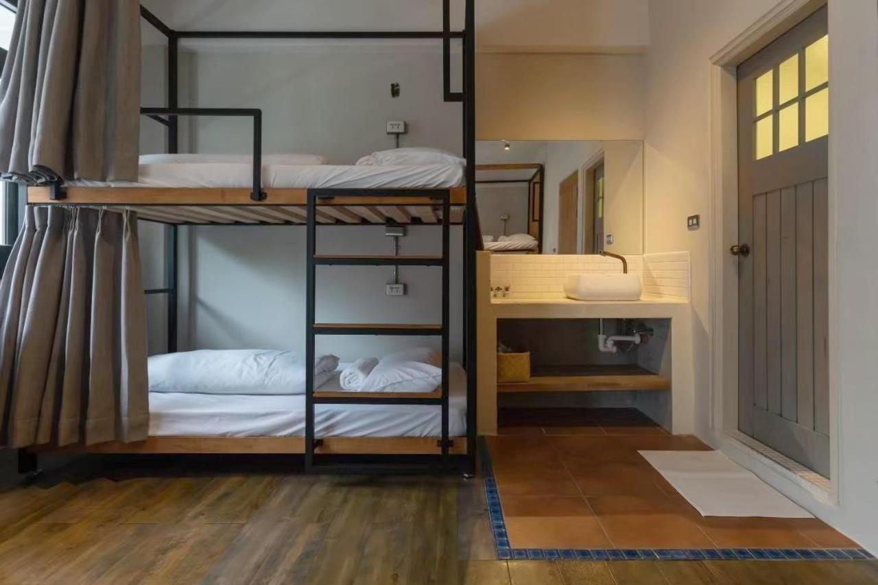 Cozy House Hostel Хуалянь Екстер'єр фото