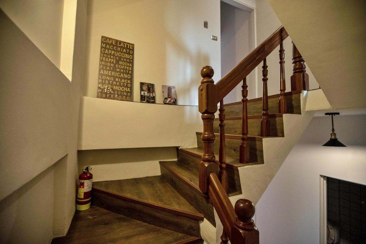 Cozy House Hostel Хуалянь Екстер'єр фото