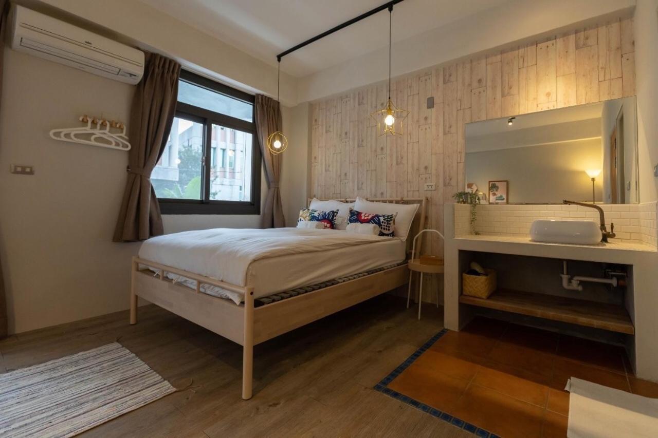 Cozy House Hostel Хуалянь Екстер'єр фото