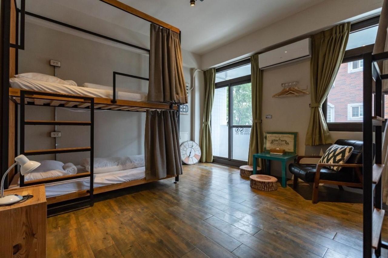 Cozy House Hostel Хуалянь Екстер'єр фото